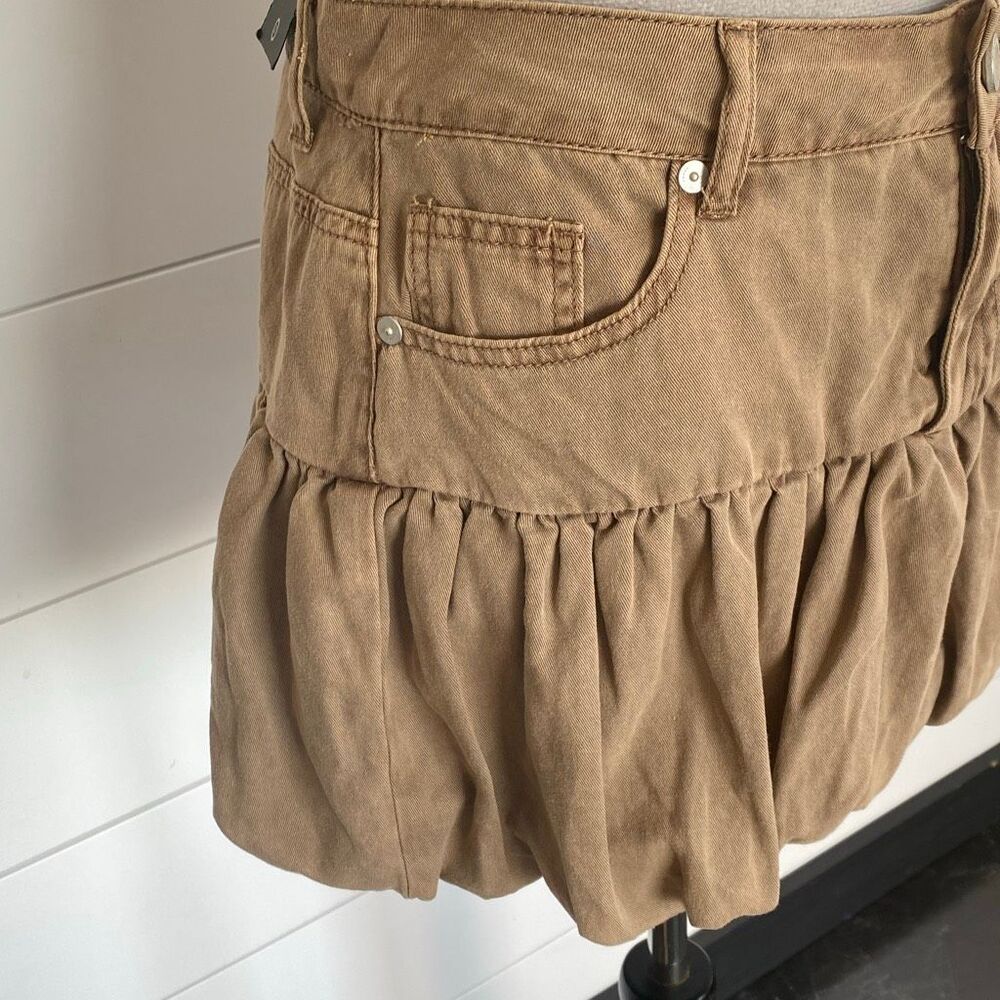 Blank NYC Light Brown Denim Balloon Mini Skirt Size 27 NWT - Picture 8 of 11